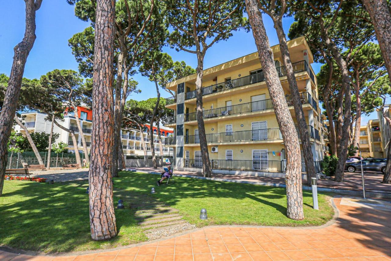 Pins I Mar - Only Families Apartman Cambrils Kültér fotó